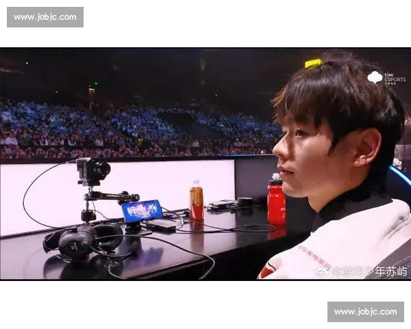 电竞黄金一代的落幕传奇选手告别舞台，粉丝泪目