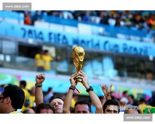 亚洲杯冠军诞生！国足时隔多年重捧金杯，泪洒赛场！