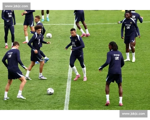 足球魔法！2026世界杯比分直播，不可思议的进球表演