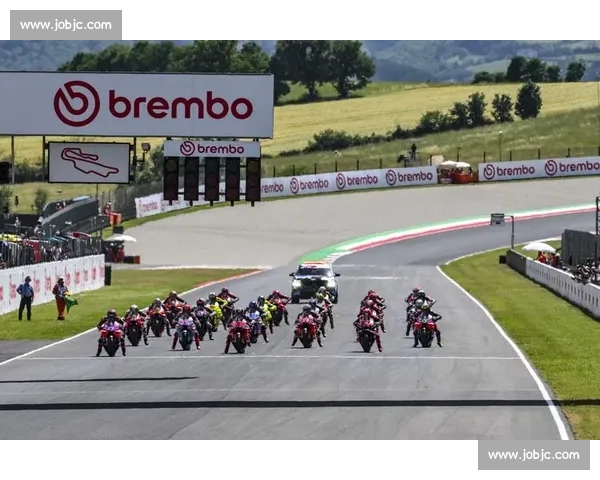 MotoGP 赛道上的“速度幽灵”,谈笑间回忆那些年 MotoGP 赛道上的“速度幽灵”,谈笑间回忆那些年